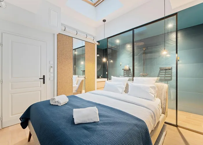 Apartamento Eiffel Tower - 4 Bedrooms Like A París